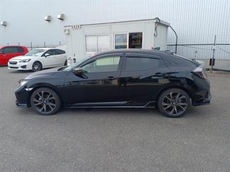 2019 Honda Civic - Thumbnail