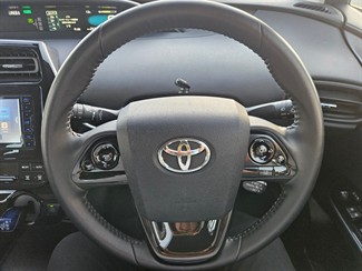 2021 Toyota Prius - Thumbnail