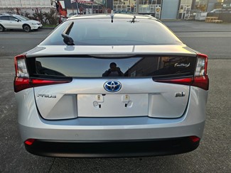 2021 Toyota Prius - Thumbnail