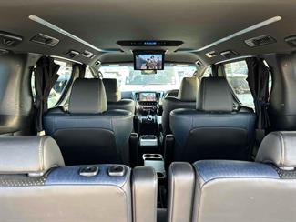 2016 Toyota Vellfire - Thumbnail