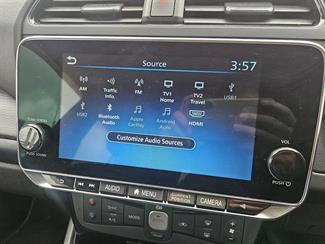 2021 Nissan Leaf - Thumbnail