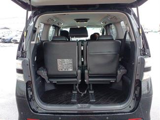 2014 Toyota Vellfire - Thumbnail