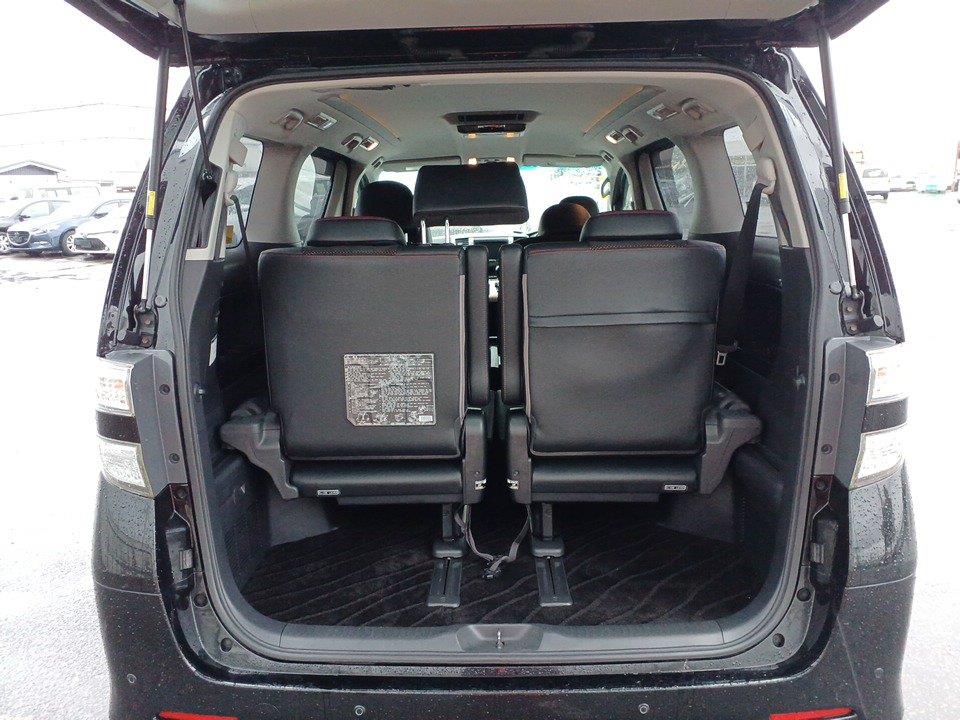 2014 Toyota Vellfire