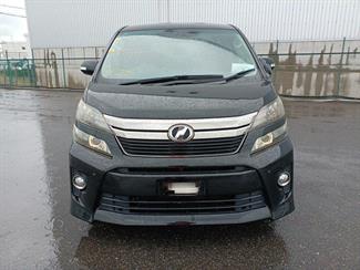 2014 Toyota Vellfire - Thumbnail