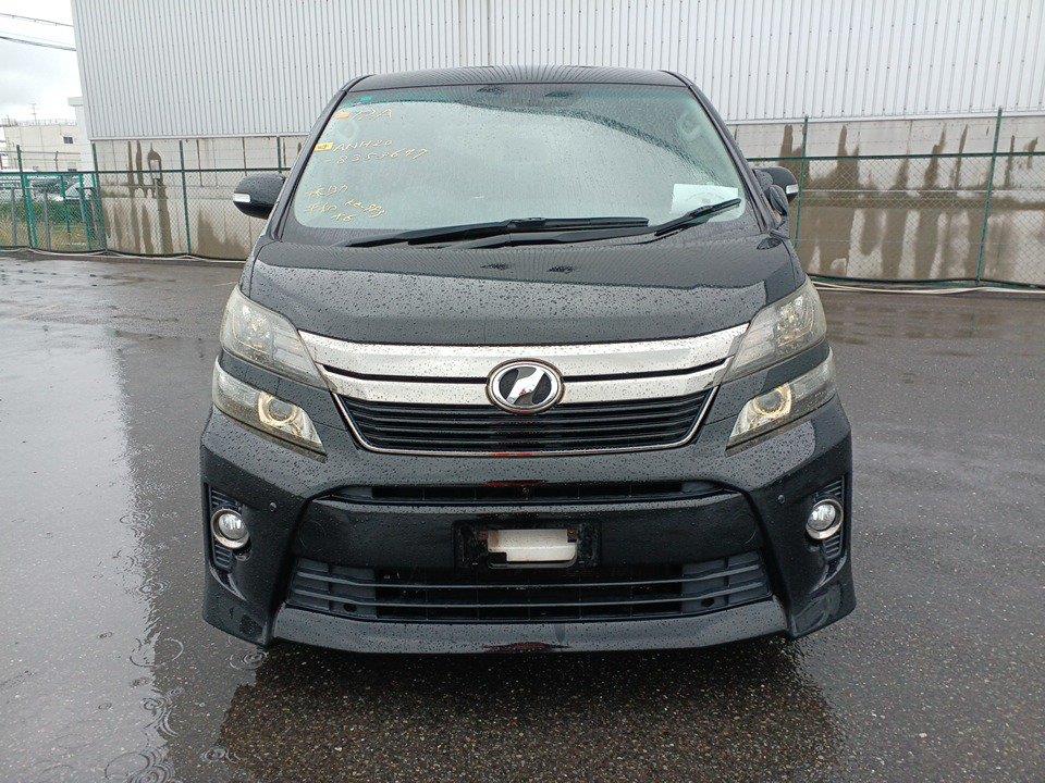 2014 Toyota Vellfire