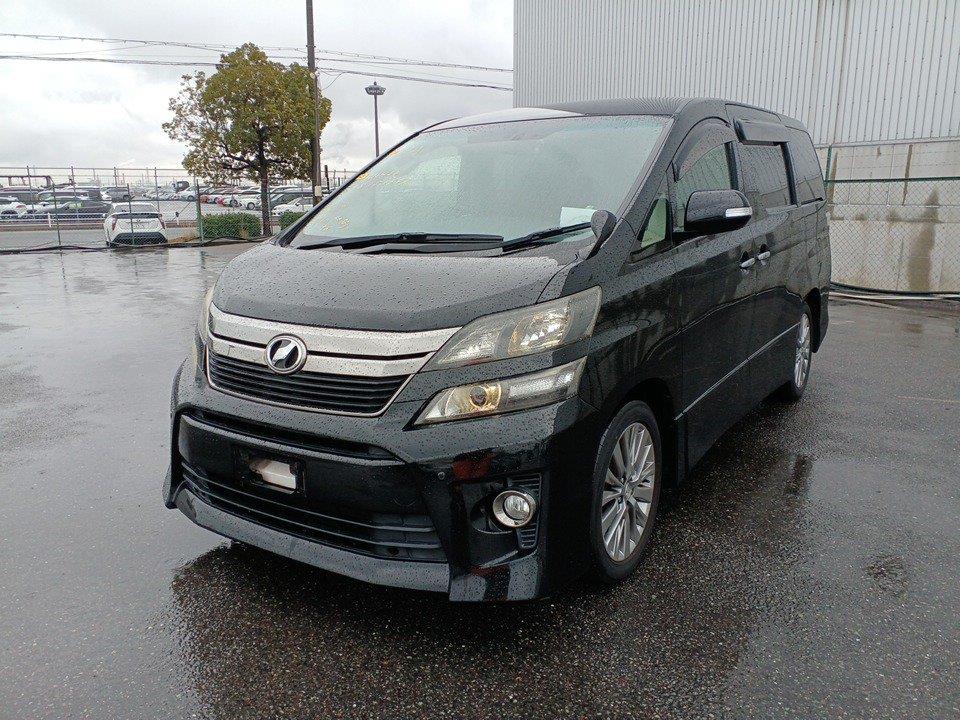 2014 Toyota Vellfire