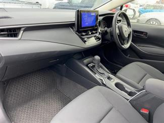 2023 Toyota Corolla - Thumbnail