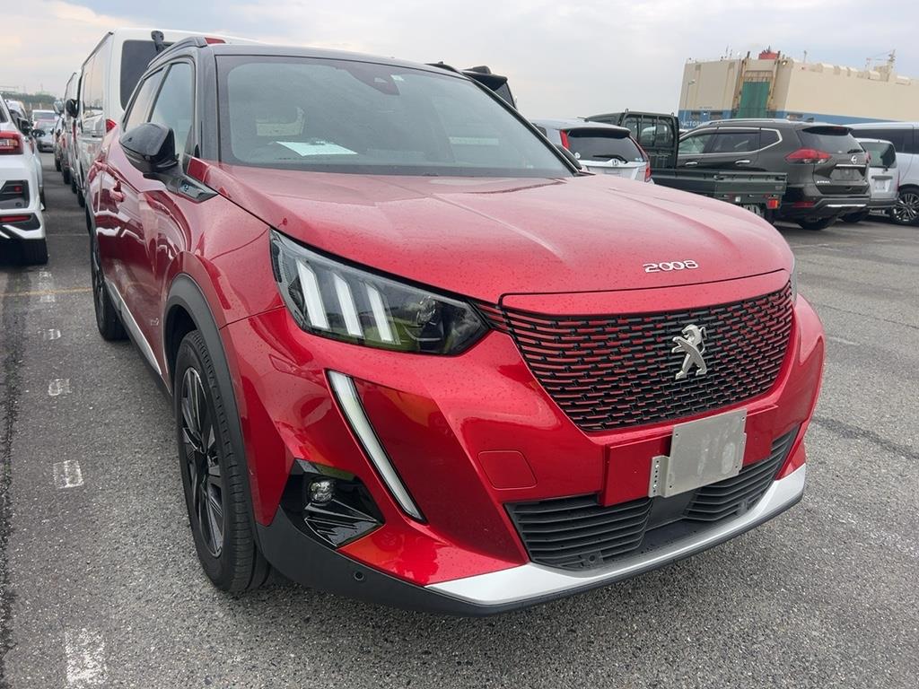 2023 Peugeot E-2008