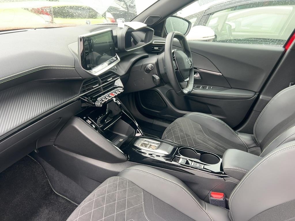 2023 Peugeot E-2008