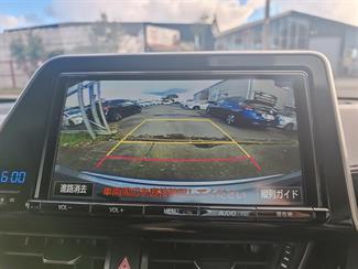2018 Toyota C-HR - Thumbnail