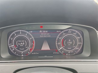 2019 Volkswagen Golf - Thumbnail