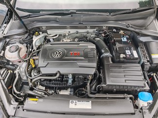 2019 Volkswagen Golf - Thumbnail