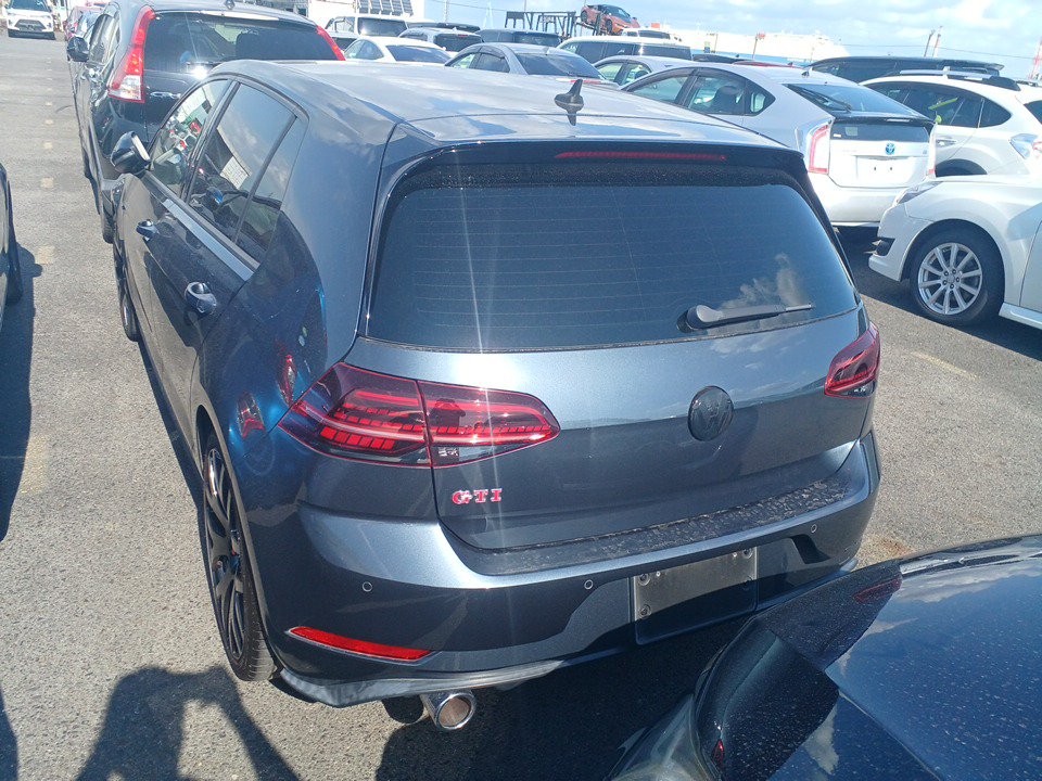 2019 Volkswagen Golf