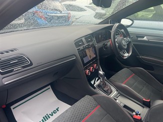 2019 Volkswagen Golf - Thumbnail