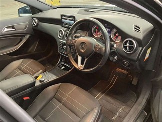 2015 Mercedes-Benz A 180 - Thumbnail