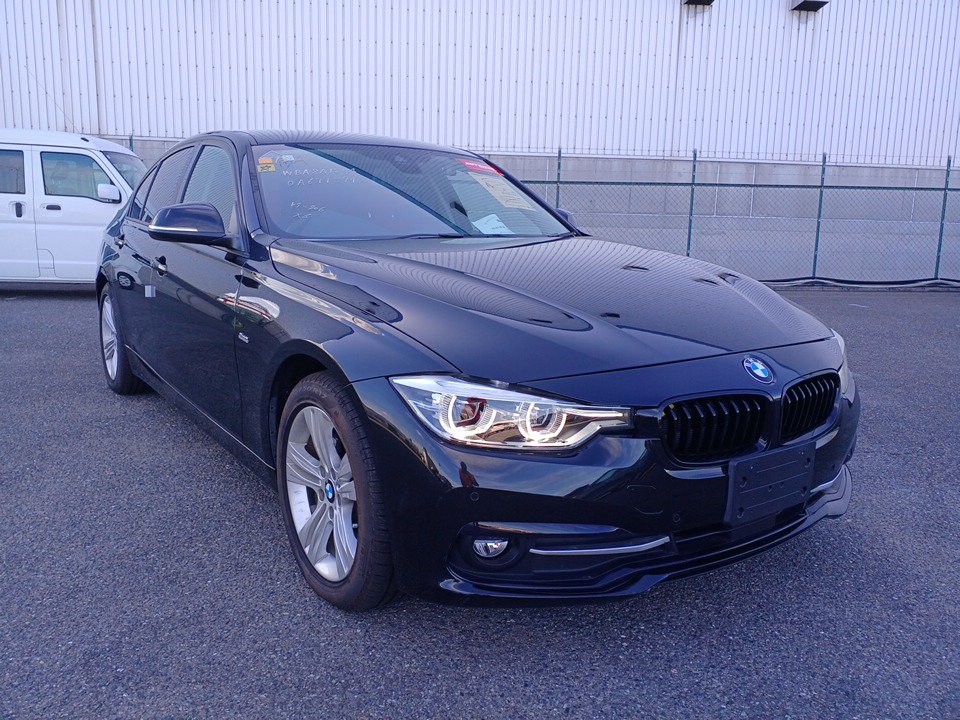 2018 BMW 320i