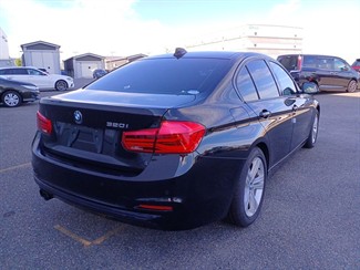2018 BMW 320i - Thumbnail