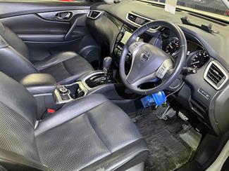 2015 Nissan X-trail - Thumbnail