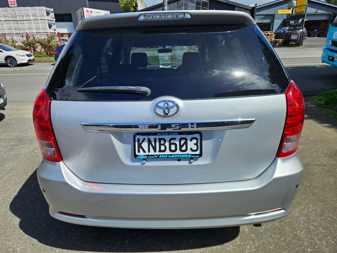 2006 Toyota Wish