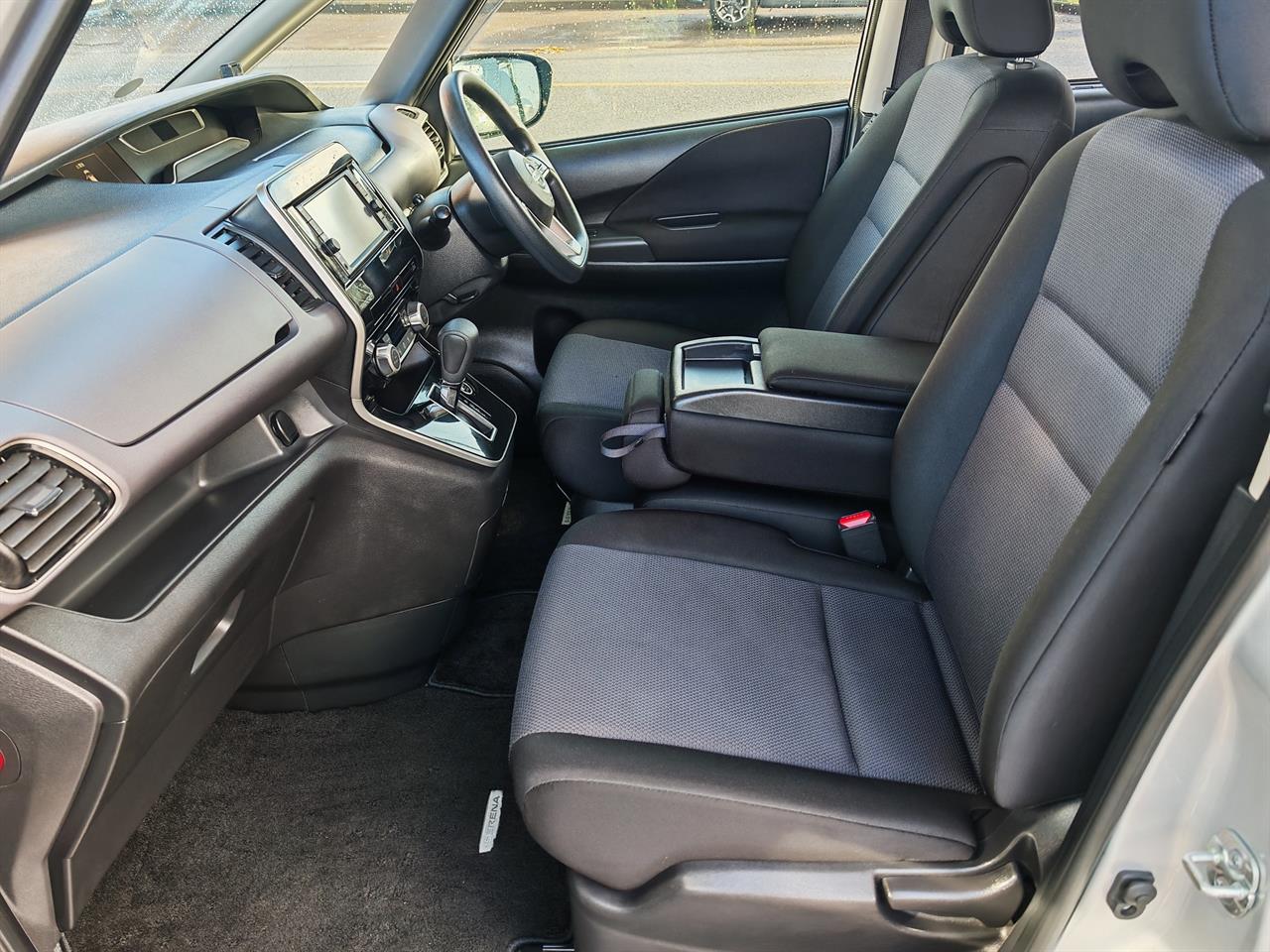2020 Nissan Serena