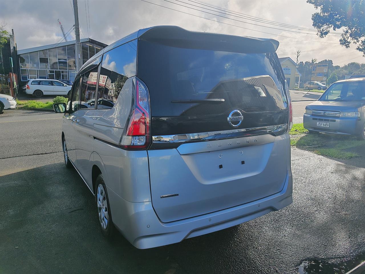 2020 Nissan Serena
