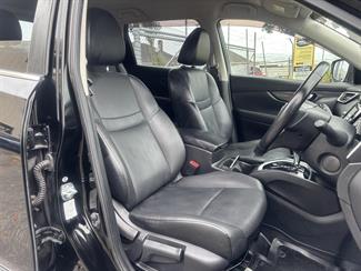 2016 Nissan X-Trail - Thumbnail