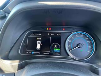 2019 Nissan Leaf - Thumbnail