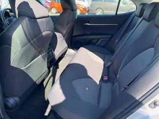 2020 Toyota Camry - Thumbnail