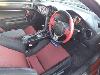 2014 Toyota 86 - Thumbnail