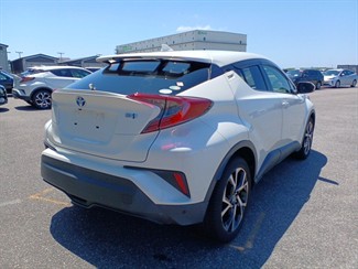 2019 Toyota C-HR - Thumbnail