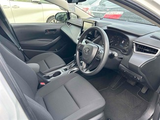 2023 Toyota Corolla - Thumbnail