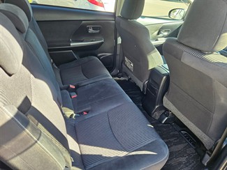 2019 Toyota Prius - Thumbnail