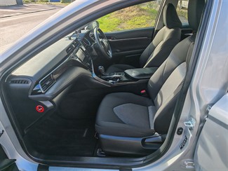 2019 Toyota Camry - Thumbnail