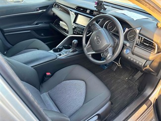 2019 Toyota Camry - Thumbnail