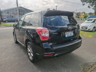 2014 Subaru Forester - Thumbnail