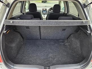 2007 Toyota Auris - Thumbnail