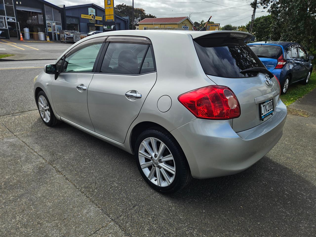 2007 Toyota Auris