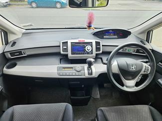 2013 Honda FREED - Thumbnail