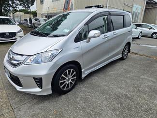 2013 Honda FREED - Thumbnail
