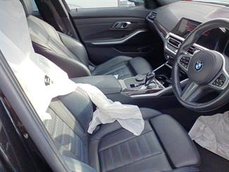 2019 BMW 320i - Thumbnail