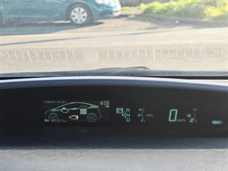 2010 Toyota Prius - Thumbnail