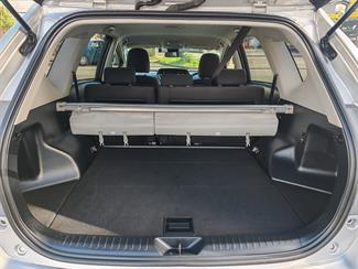 2019 Toyota Prius - Thumbnail