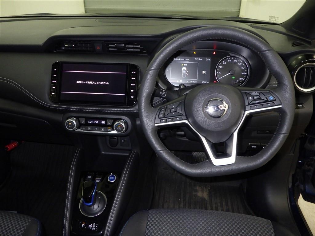 2020 Nissan KICKS