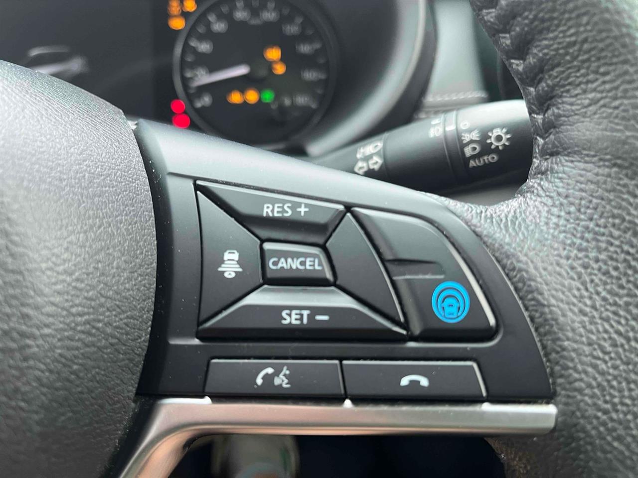 2020 Nissan KICKS