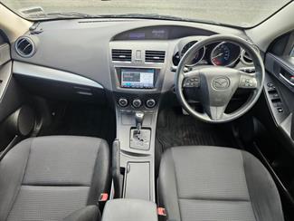 2012 Mazda Axela - Thumbnail