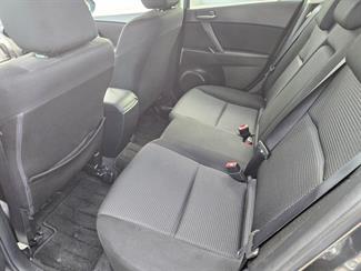 2012 Mazda Axela - Thumbnail