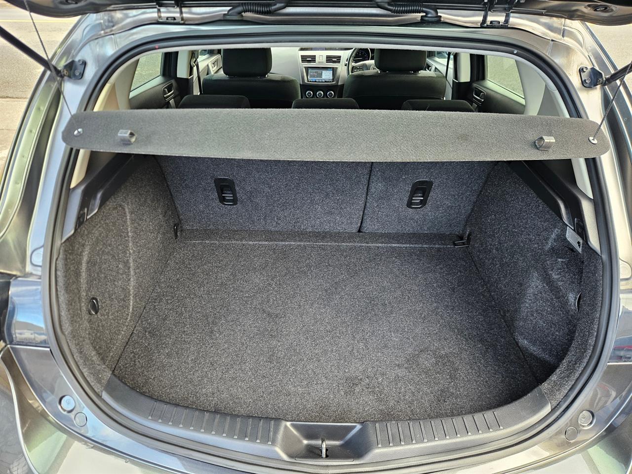 2012 Mazda Axela