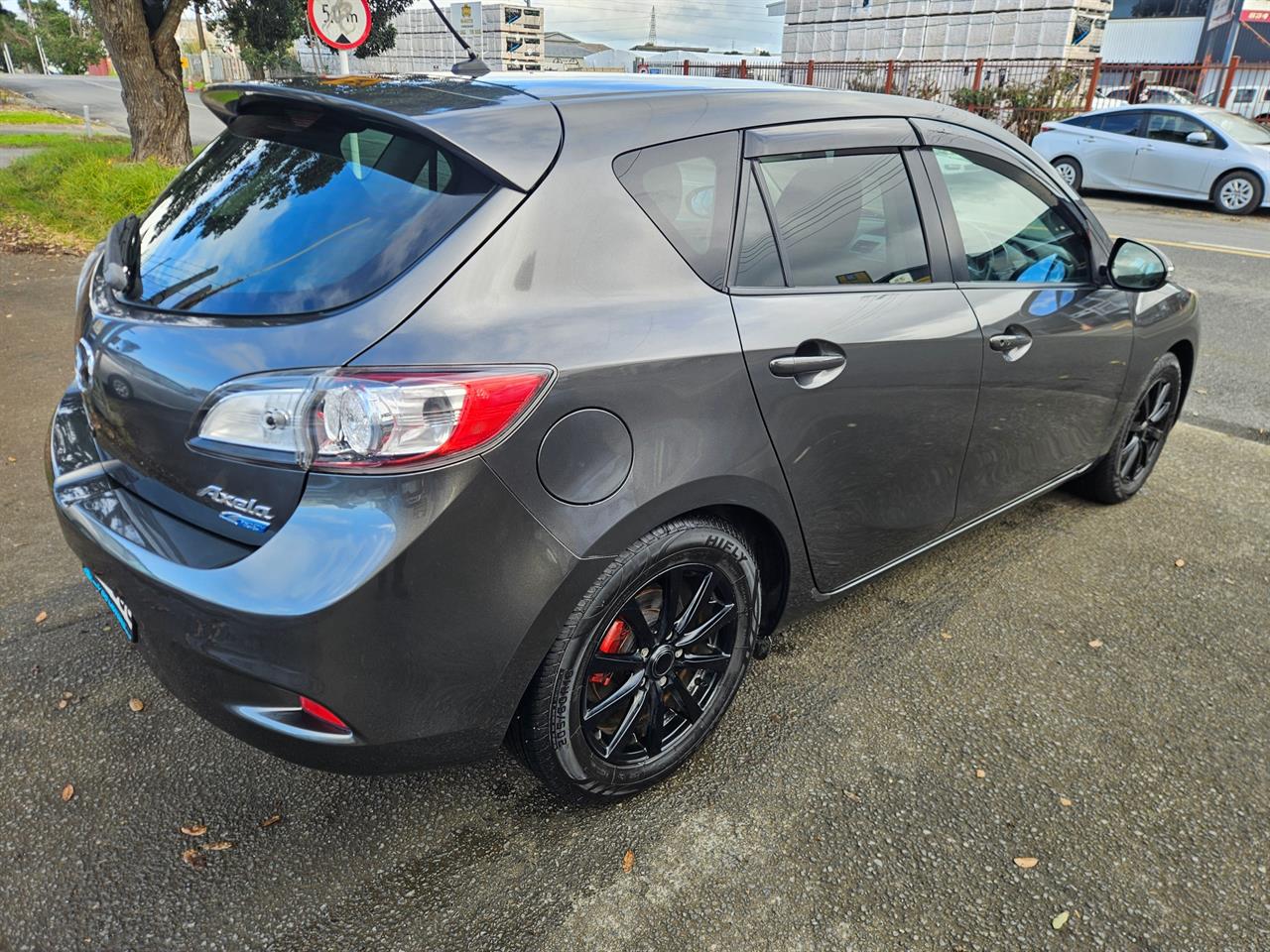 2012 Mazda Axela