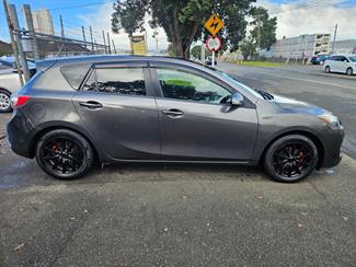 2012 Mazda Axela - Thumbnail