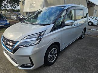 2021 Nissan Serena - Thumbnail